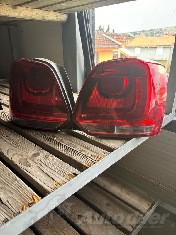 Oba stop svjetla za Volkswagen - Polo    - 2012