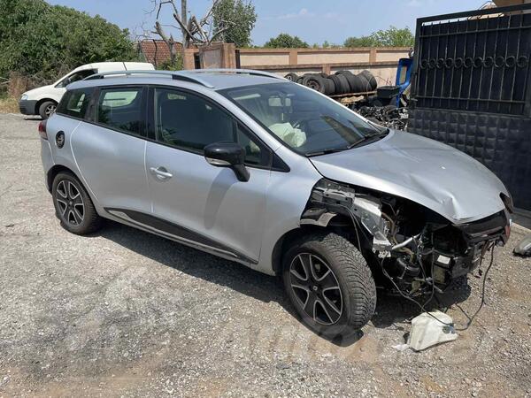 U djelovima Renault - Clio 15