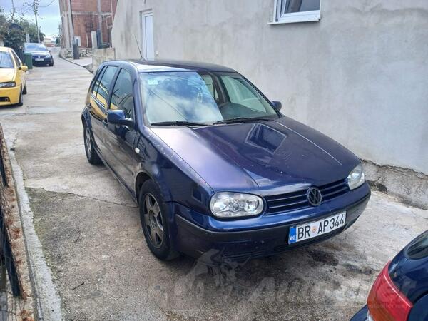 Volkswagen - Golf 4 - 1.9 66kw