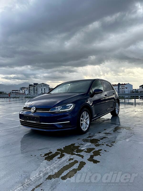 Volkswagen - Golf 7 - HIGHLINE Matrix-Alcantara