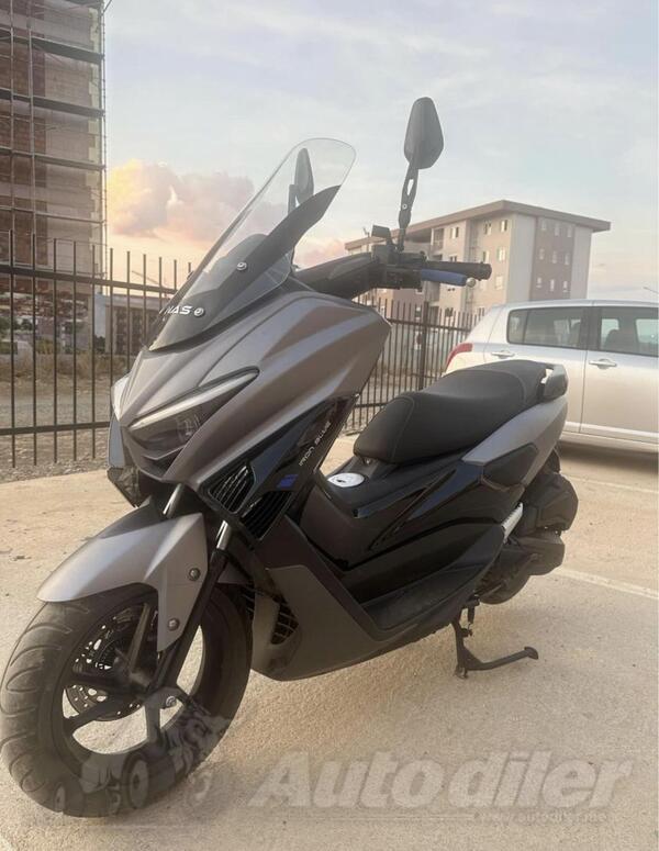 Honda - Nas t-max