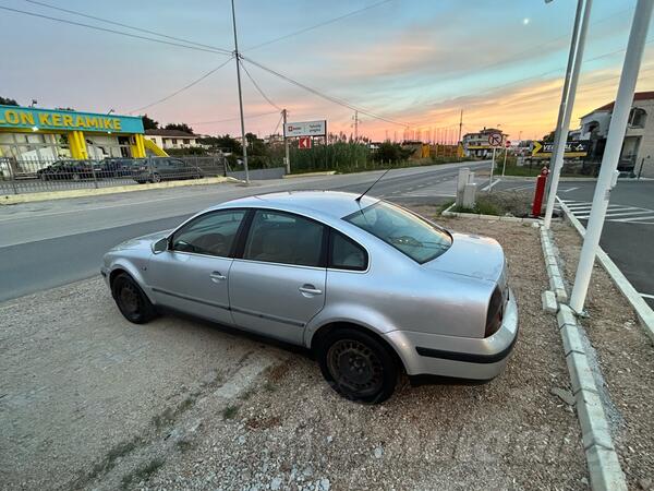 Volkswagen - Passat - 1.9 TDI