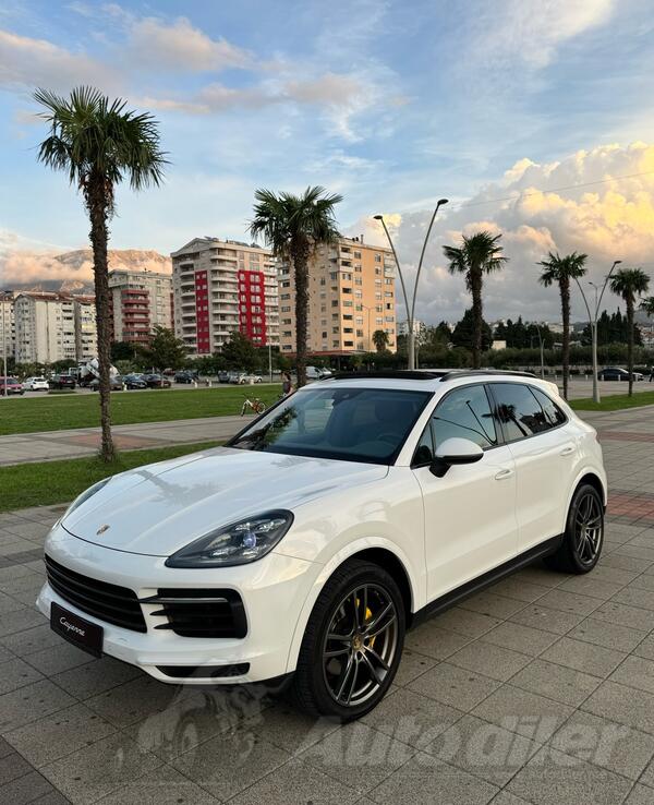 Porsche - Cayenne