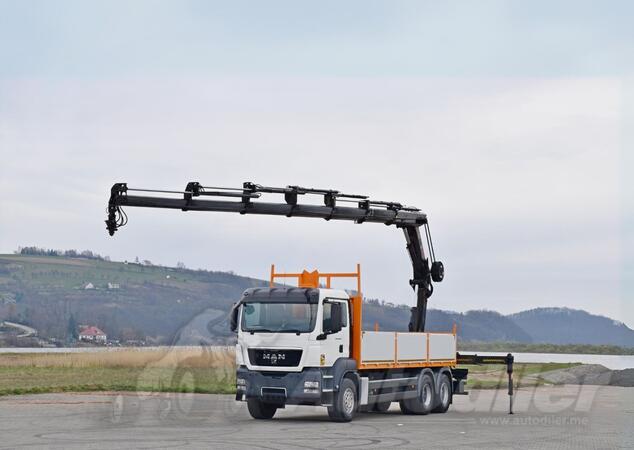 MAN - TGS 26.360 6x4 / Ravna platforma + Kran HIAB