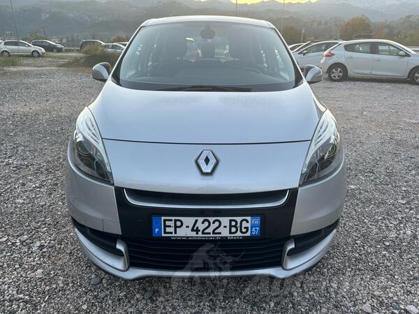 Renault - Scenic - 1.5 dci