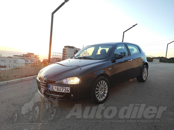 Alfa Romeo - 147 - 1.9 JTDm