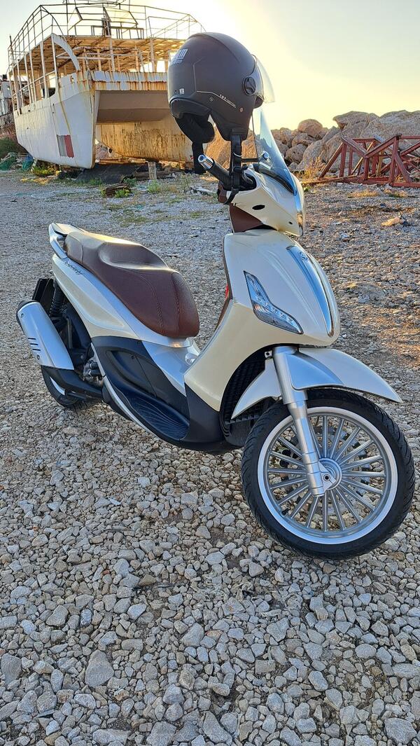 Piaggio - Beverlly