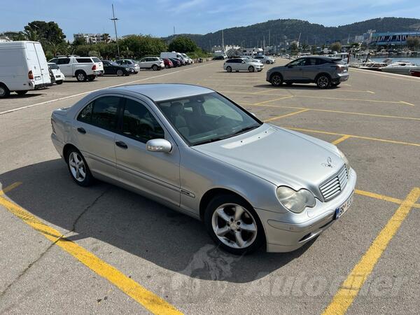 Mercedes Benz - C 220 - 2.2 TDI