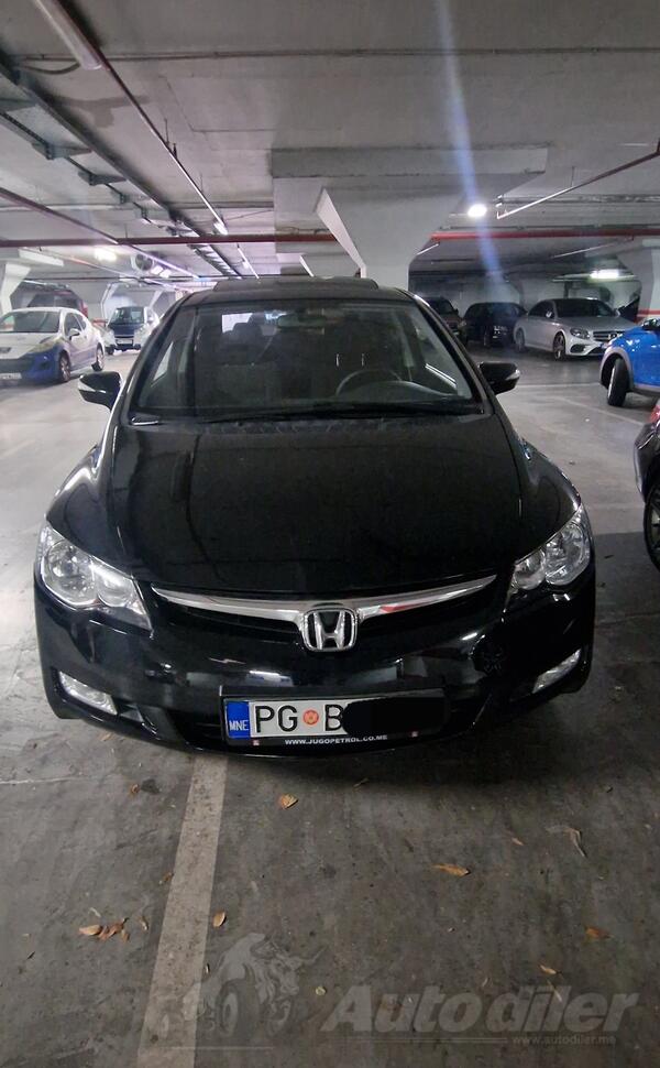 Honda - Civic - 1.8 i-vtec