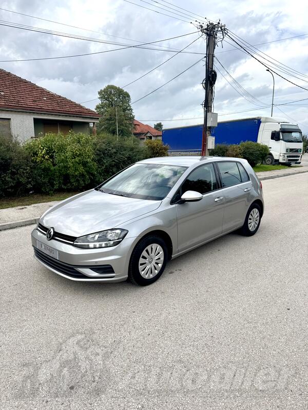 Volkswagen - Golf 7 - 1.6 TDI