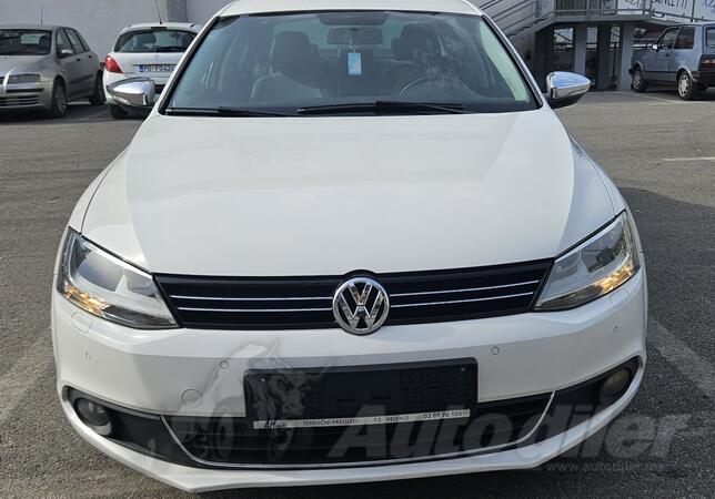 Volkswagen - Jetta - 1.6 tdi AUTOMATIK