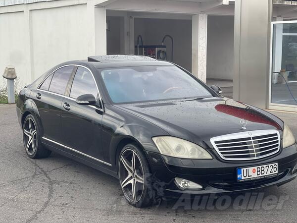 Mercedes Benz - S 500 - S500