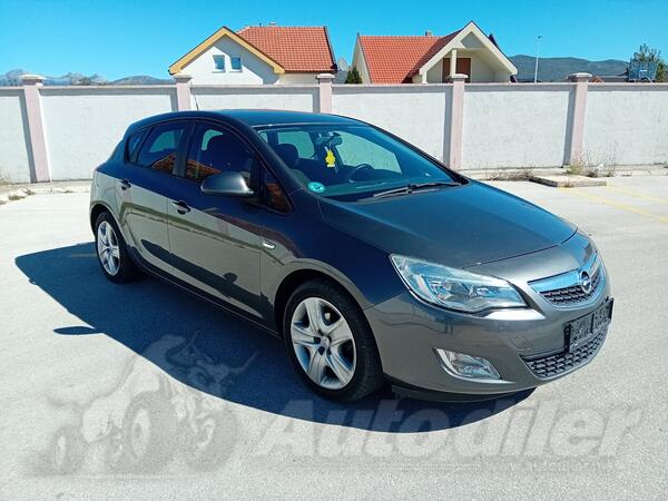 Opel - Astra - 1.3 CDTI