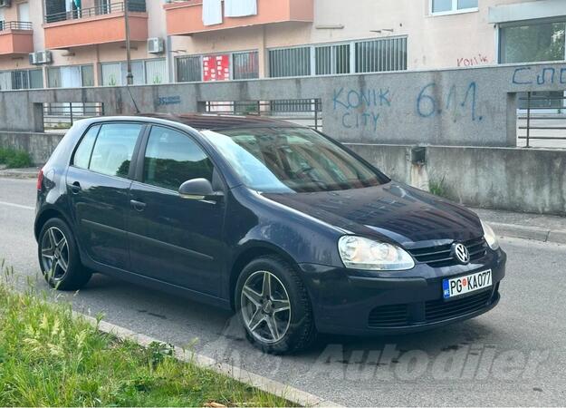 Volkswagen - Golf 5 - 1.9 77 kw