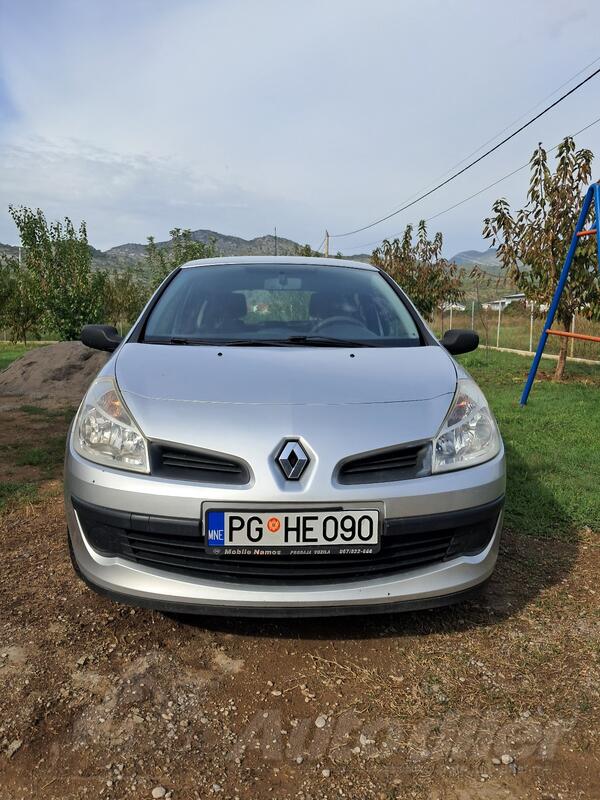 Renault - Clio - 1.5 DCI