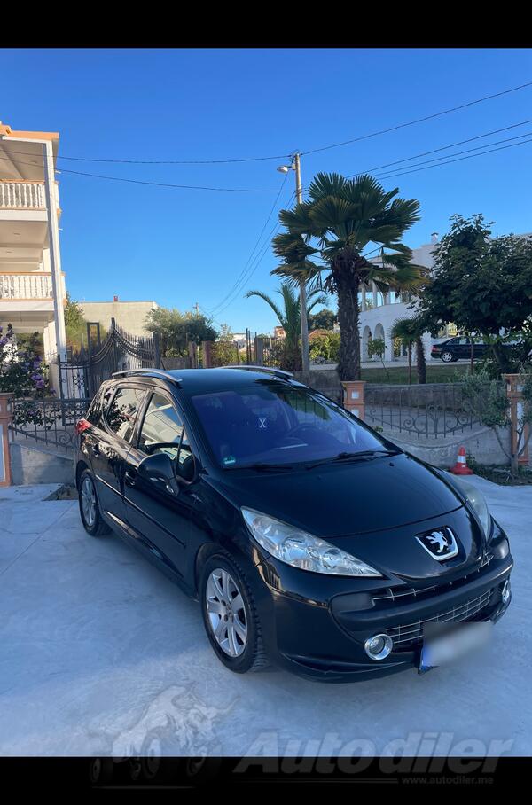 Peugeot - 207 - 1.6 HDI