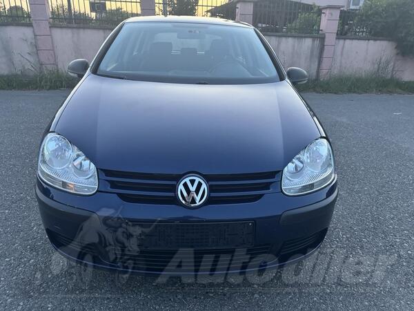 Volkswagen - Golf 5 - 1.9tdi