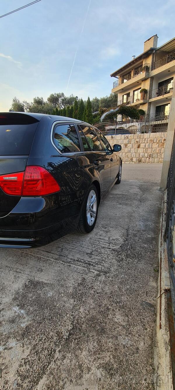 BMW - 320 - 2.0