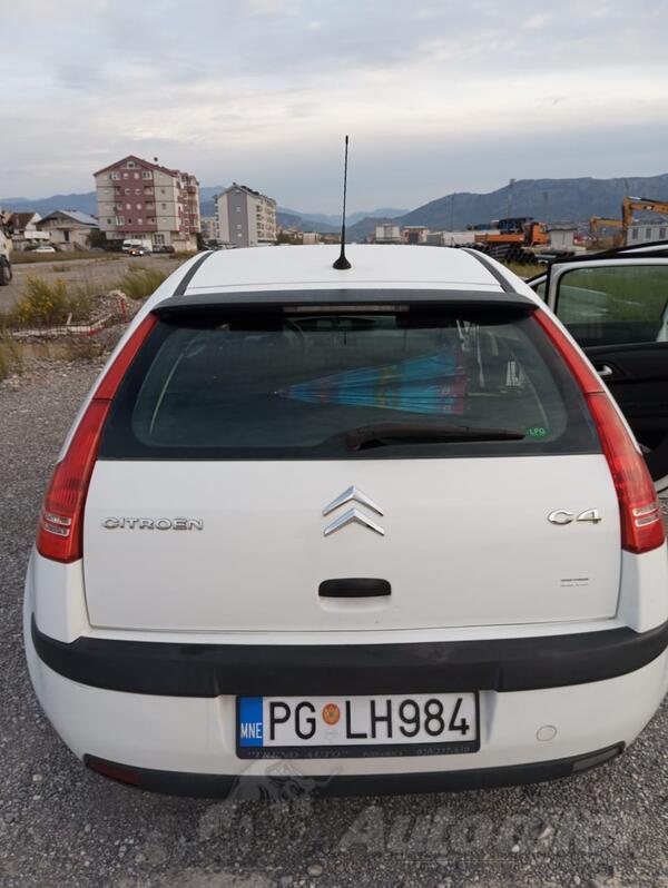 Citroen - C4 - 1.4  16 V