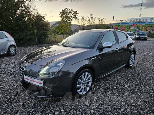 Alfa Romeo - Giulietta - 2.0 MJTd