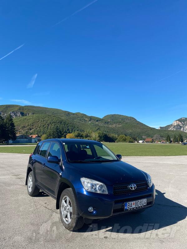 Toyota - RAV 4 - 2.2 D-4D