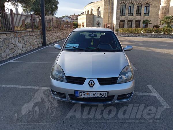 Renault - Clio - 1.5 DCI