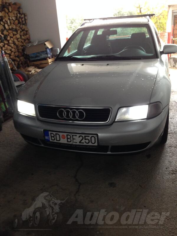 Audi - A4 - 1.9 TDI.