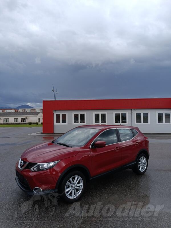 Nissan - Qashqai - 1,5 dci