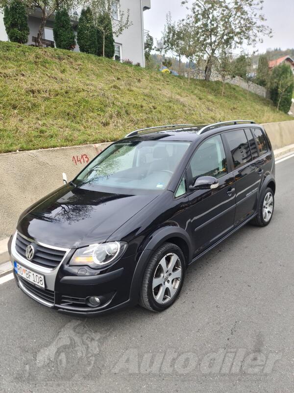 Volkswagen - Touran - 2.0 TDI 125 KW