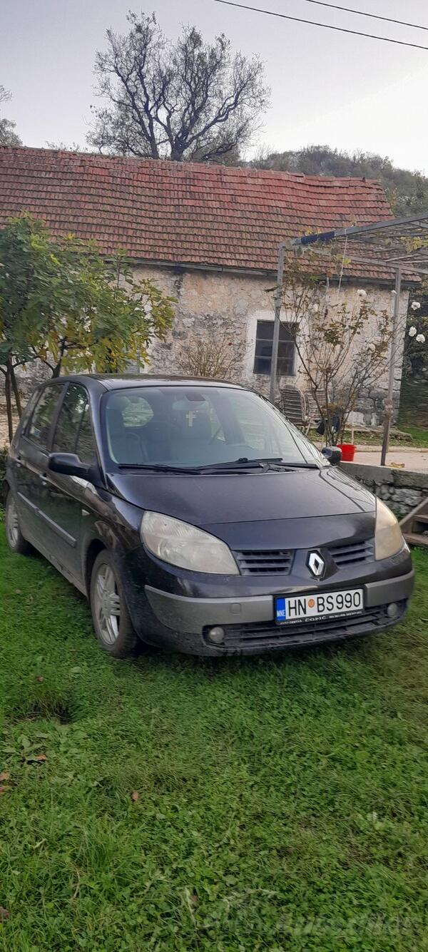 Renault - Scenic - 1.5 DCI