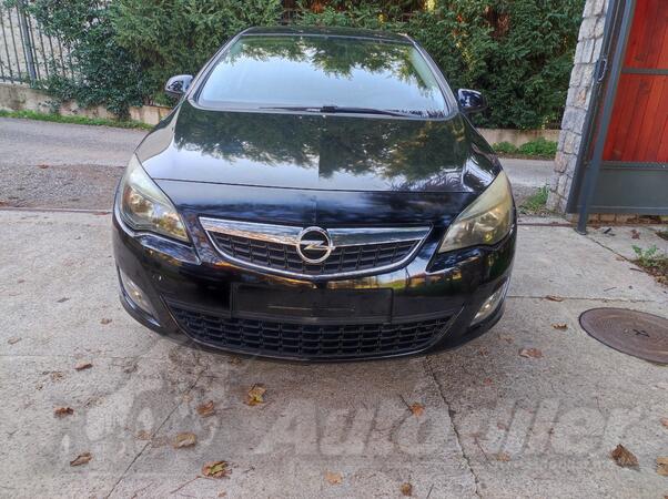 Opel - Astra - 1.7 cdti