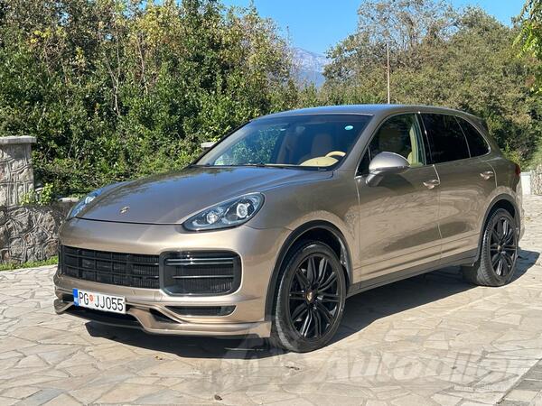 Porsche - Cayenne - 3.0