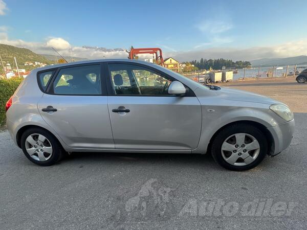 Kia - Cee`d - 1.4 GSL LX