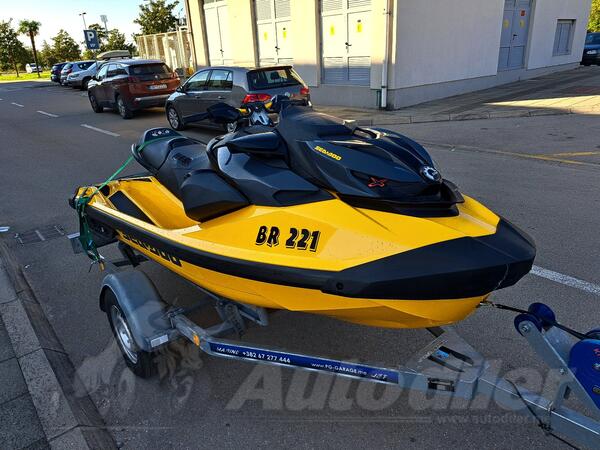 Yamaha - RXP XRS300 SEA DOO