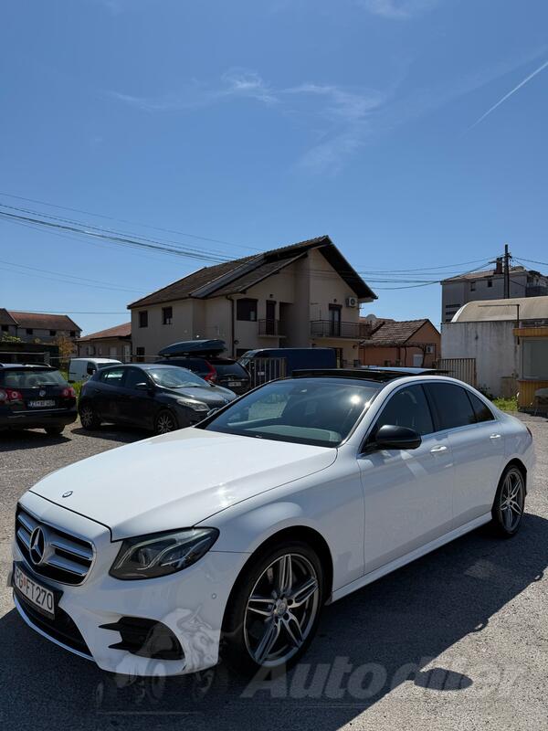 Mercedes Benz - E 220