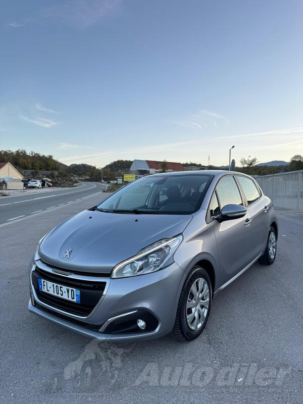 Peugeot - 208 - 1.5 Hdi