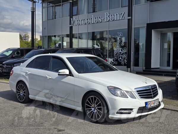 Mercedes Benz - E 250 -  4Matic