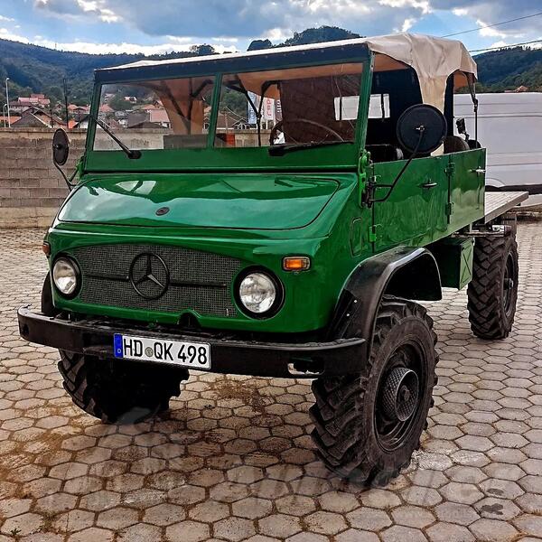 Mercedes Benz - UNIMOG