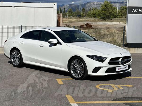 Mercedes Benz - CLS 300