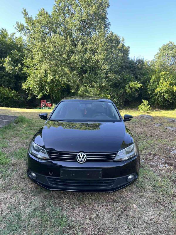 Volkswagen - Jetta - 2.0TDI 103KW