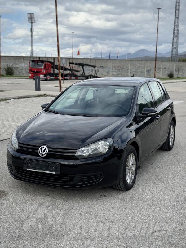 Volkswagen - Golf 6 - 1.6 TDI Bluemotion