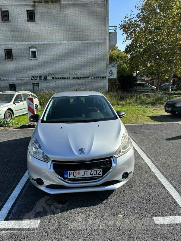 Peugeot - 208 - 1.4 HDI