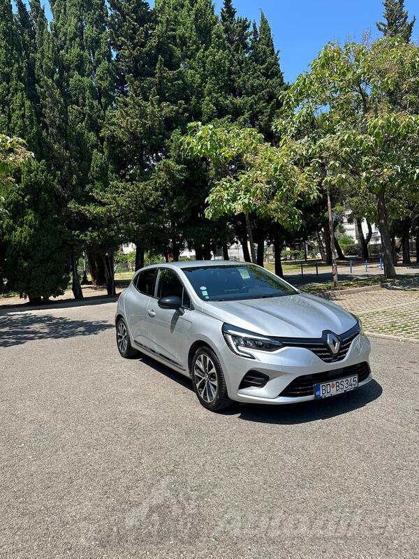 Renault - Clio - E-TECH FULL HYBRID 1.6