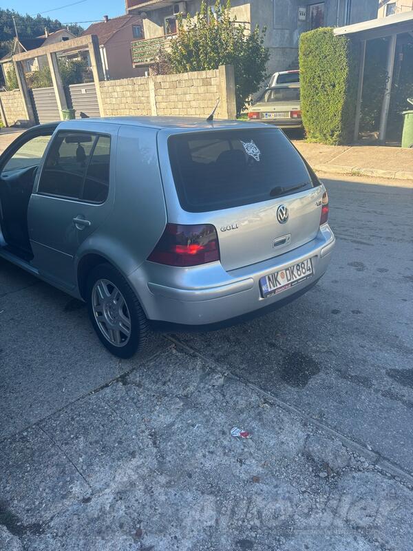 Volkswagen - Golf 4 - 1.9