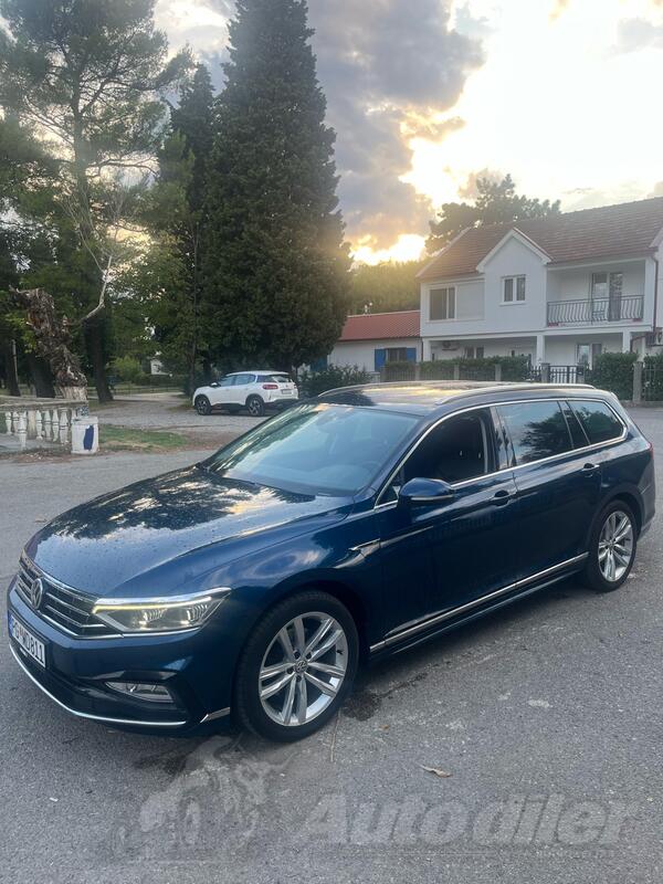 Volkswagen - Passat - R line 4 motion