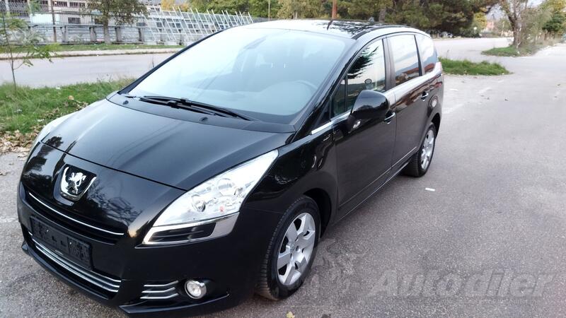 Peugeot - 5008 - 1.6hdi