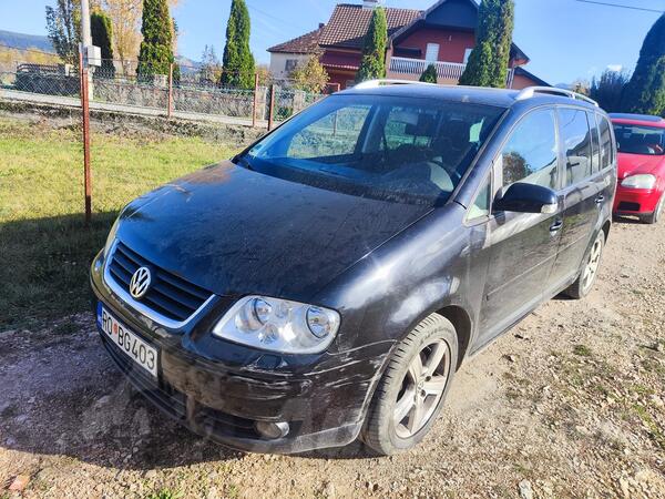 Volkswagen - Touran - 2.0 103kw