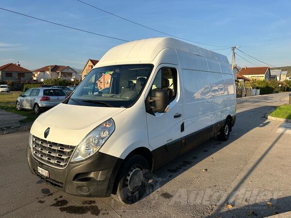 Renault - Master