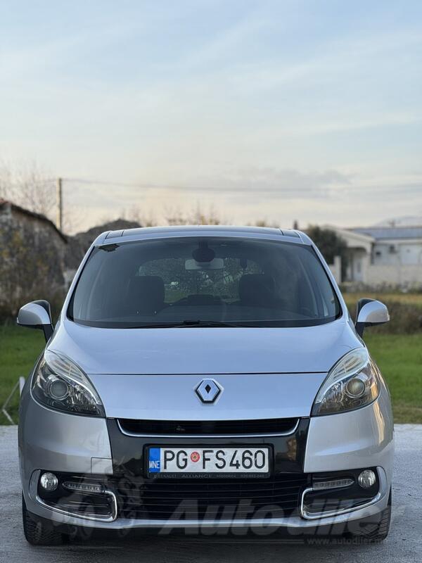 Renault - Scenic