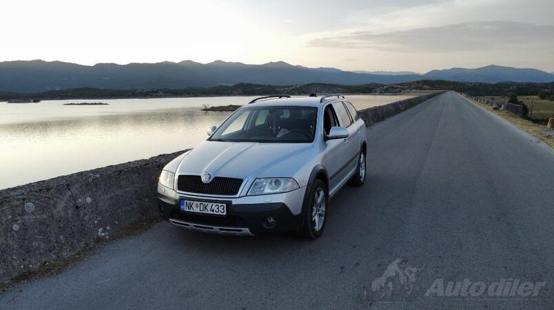 Škoda - Octavia - Scout 2.0